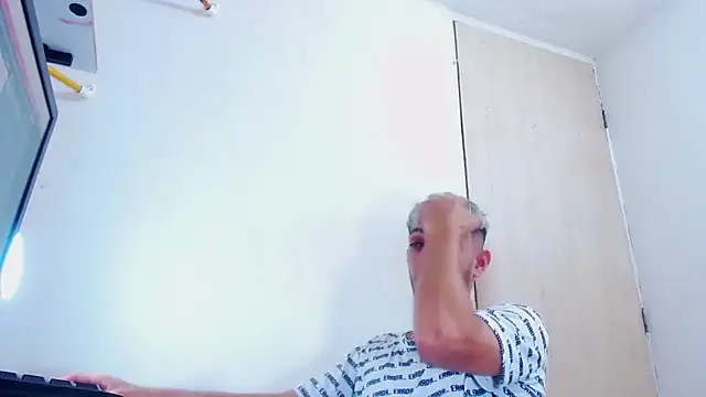 Gregory hard online show from November 9, 2025, 5:39 am