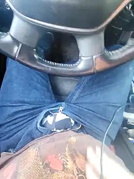 Policeman20742 online show from February 16, 2026, 10:28 pm