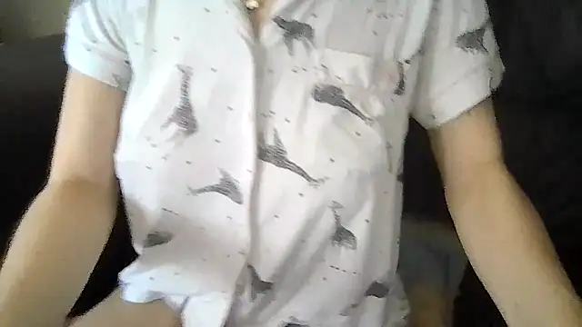 indie-rayne online show from April 17, 2026, 11:02 am