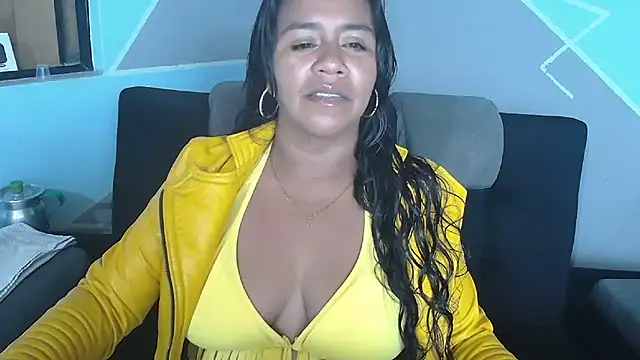 saggil23 online show from May 26, 2026, 4:08 am