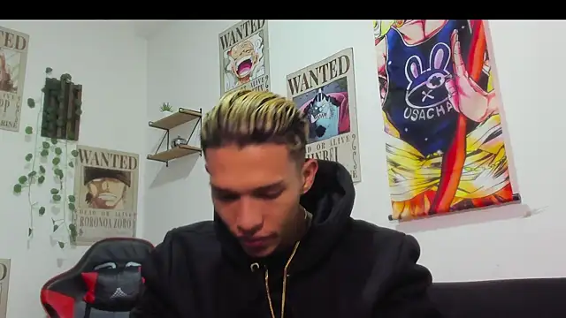 Snapshot of TommyGun_22 chatting on September 27, 2025, 11:43 pm TommyGun 22 online show from September 27, 2025, 11:43 pm