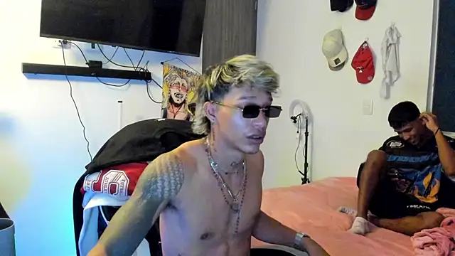 Snapshot of TommyGun_22 chatting on July 31, 2026, 12:21 am TommyGun 22 online show from July 31, 2026, 12:21 am