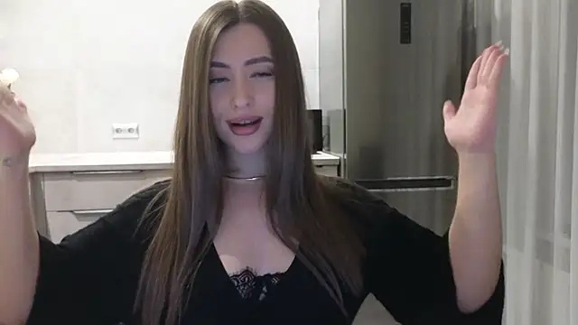 Snapshot of Cinderella____ chatting on December 26, 2024, 1:51 am Cinderella     online show from December 26, 2024, 1:51 am