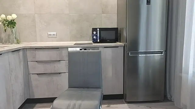 Snapshot of Cinderella____ chatting on December 26, 2024, 4:53 am Cinderella     online show from December 26, 2024, 4:53 am