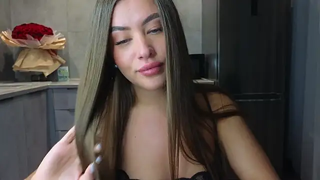 Snapshot of Cinderella____ chatting on March 20, 2025, 11:34 pm Cinderella     online show from March 20, 2025, 11:34 pm