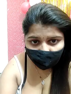 Snapshot of Hotty-simran chatting on February 18, 2025, 4:37 am Hotty-simran online show from February 18, 2025, 4:37 am
