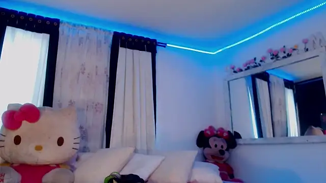 Snapshot of touchm_cockhard chatting on February 9, 2025, 6:47 pm touchm cockhard online show from February 9, 2025, 6:47 pm