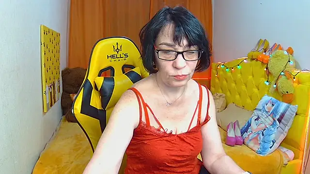 Snapshot of SandraHormas chatting on February 23, 2025, 7:44 am SandraHormas online show from February 23, 2025, 7:44 am