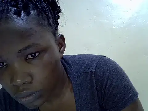 sweetangel41 online show from October 13, 2025, 3:01 pm