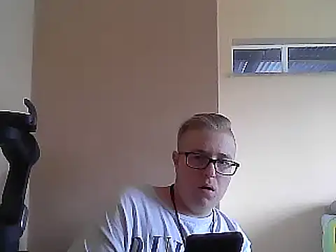 Snapshot of bisexualboy05 chatting on January 13, 2025, 8:26 am bisexualboy05 online show from January 13, 2025, 8:26 am