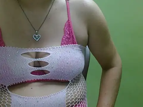 LOVERIAKOL online show from April 5, 2026, 6:16 pm