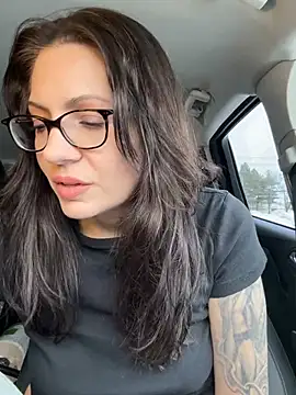 Snapshot of BeautifulMesss chatting on February 3, 2026, 3:39 pm BeautifulMesss online show from February 3, 2026, 3:39 pm