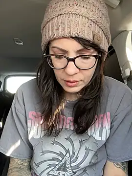 Snapshot of BeautifulMesss chatting on February 8, 2026, 2:31 pm BeautifulMesss online show from February 8, 2026, 2:31 pm