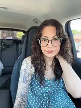 BeautifulMesss online show from June 2, 2026, 3:25 pm
