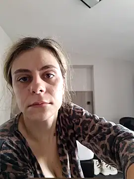 Snapshot of ana_squirt69 chatting on May 25, 2026, 11:05 am ana squirt69 online show from May 25, 2026, 11:05 am