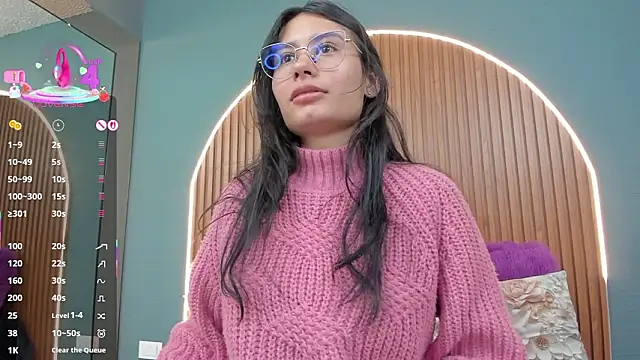 NayeCloud online show from February 5, 2026, 3:44 am