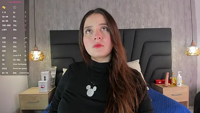 Snapshot of Sabrina_Lennox chatting on March 19, 2025, 9:27 pm Sabrina Lennox online show from March 19, 2025, 9:27 pm