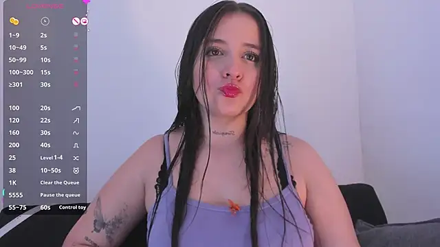 Snapshot of Sabrina_Lennox chatting on May 30, 2026, 6:27 pm Sabrina Lennox online show from May 30, 2026, 6:27 pm