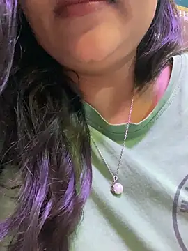 Snapshot of HaaniKaur chatting on January 5, 2025, 5:09 pm HaaniKaur online show from January 5, 2025, 5:09 pm