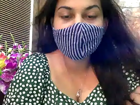 Snapshot of HaaniKaur chatting on March 11, 2025, 7:58 am HaaniKaur online show from March 11, 2025, 7:58 am