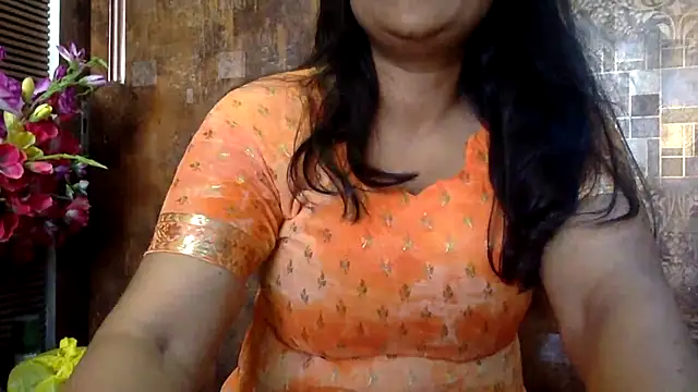 HaaniKaur online show from February 9, 2026, 9:46 am