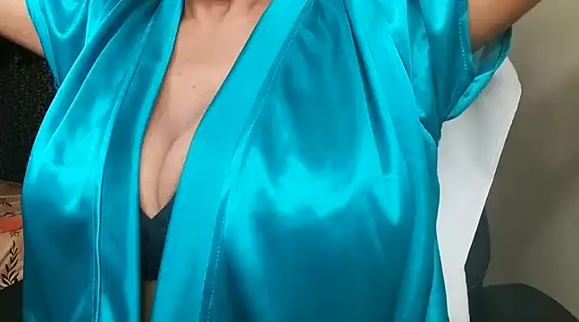 Snapshot of Rasika_Chennai69 chatting on January 23, 2025, 1:45 pm Rasika Chennai69 online show from January 23, 2025, 1:45 pm