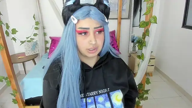 lussyevans24 online show from March 7, 2025, 3:51 am