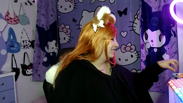 lussyevans24 online show from September 29, 2025, 5:12 am