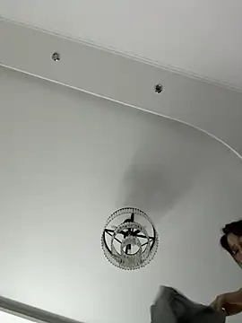 Snapshot of Kim_SLO chatting on February 15, 2026, 5:31 pm Kim SLO online show from February 15, 2026, 5:31 pm