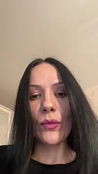 Devil Goddess online show from November 27, 2025, 12:18 pm