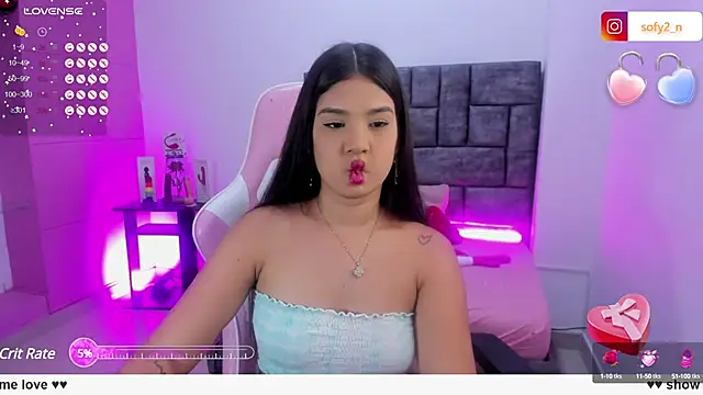 Snapshot of imsofy_ chatting on February 25, 2025, 4:21 pm imsofy  online show from February 25, 2025, 4:21 pm