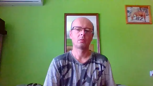 Snapshot of Tiger202441 chatting on July 8, 2026, 8:19 am Tiger202441 online show from July 8, 2026, 8:19 am
