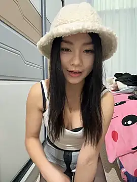 Snapshot of Asia-Melody chatting on February 10, 2025, 9:14 am Asia-Melody online show from February 10, 2025, 9:14 am