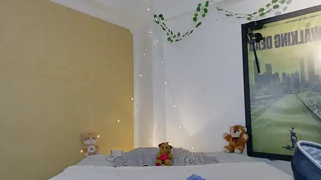 Snapshot of kittyzenn chatting on April 21, 2026, 2:45 pm kittyzenn online show from April 21, 2026, 2:45 pm