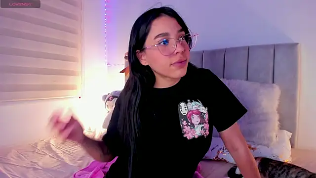 Snapshot of DanielaSaenz0 chatting on December 16, 2024, 3:19 am DanielaSaenz0 online show from December 16, 2024, 3:19 am