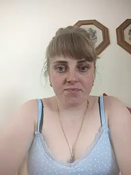 CoddessCrystal online show from May 24, 2026, 1:05 pm