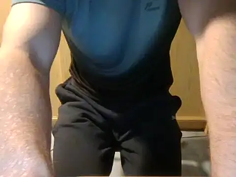 Snapshot of rugbyboy22 chatting on September 12, 2025, 5:02 pm rugbyboy22 online show from September 12, 2025, 5:02 pm