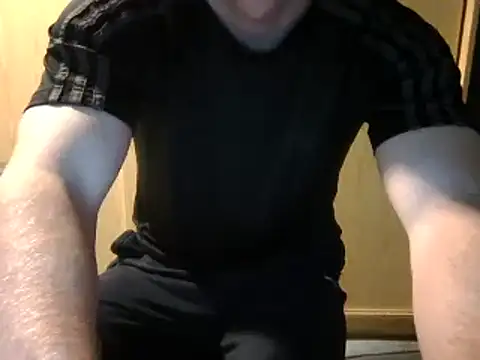 Snapshot of rugbyboy22 chatting on September 15, 2025, 5:24 pm rugbyboy22 online show from September 15, 2025, 5:24 pm