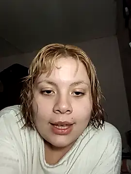 tiredcamgirI online show from May 7, 2026, 2:17 am