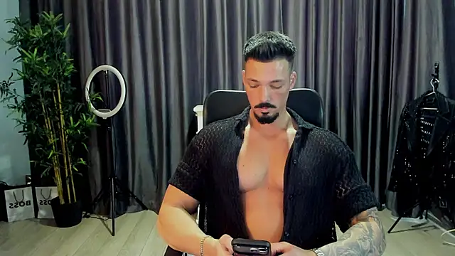 HaydenSpearss online show from March 25, 2026, 2:01 pm