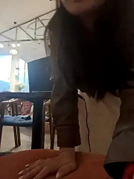 Snapshot of Love_making chatting on December 15, 2025, 3:33 am Love making online show from December 15, 2025, 3:33 am