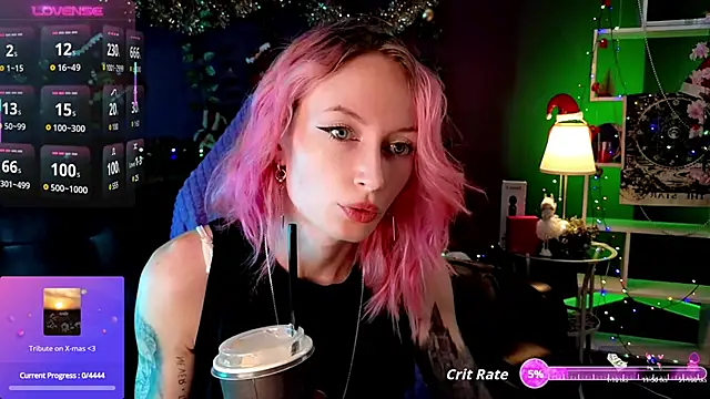 Snapshot of _HelenCarter chatting on December 14, 2025, 8:35 pm HelenCarter online show from December 14, 2025, 8:35 pm