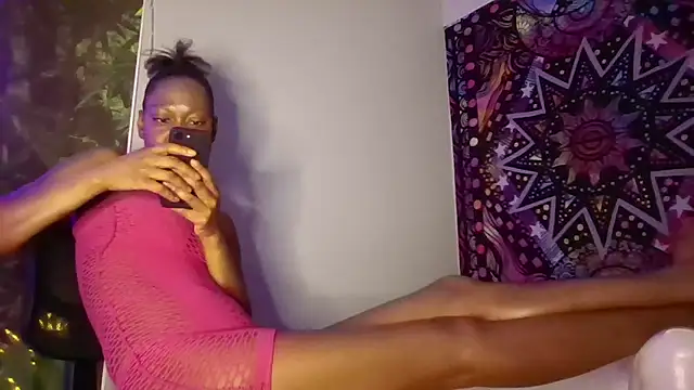 Snapshot of C0ffeecoolatte chatting on March 30, 2026, 2:12 am C0ffeecoolatte online show from March 30, 2026, 2:12 am