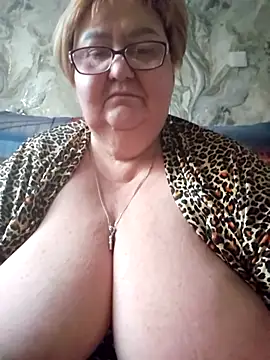 Snapshot of Awn290668 chatting on February 20, 2026, 5:37 am Awn290668 online show from February 20, 2026, 5:37 am