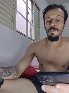 LopeseLua online show from November 21, 2025, 8:40 pm