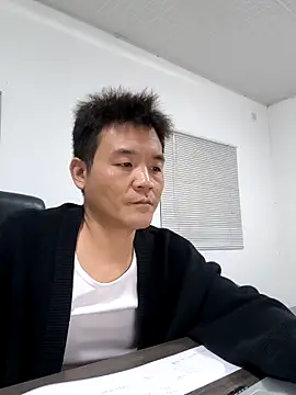 Snapshot of kisstoyousoon2024 chatting on September 17, 2025, 7:37 pm kisstoyousoon2024 online show from September 17, 2025, 7:37 pm