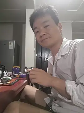 Snapshot of kisstoyousoon2024 chatting on November 6, 2025, 10:21 pm kisstoyousoon2024 online show from November 6, 2025, 10:21 pm