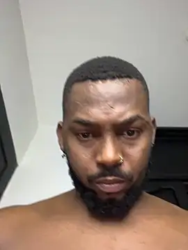 Snapshot of Destrozador415 chatting on January 10, 2026, 2:13 am Destrozador415 online show from January 10, 2026, 2:13 am