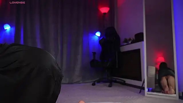 Amely Young online show from March 6, 2026, 2:41 am