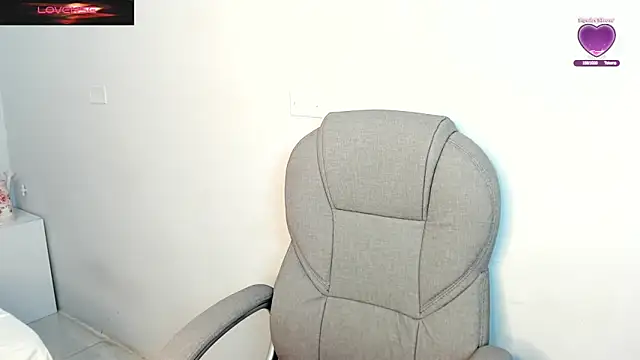 celestica rose online show from December 4, 2024, 8:23 am